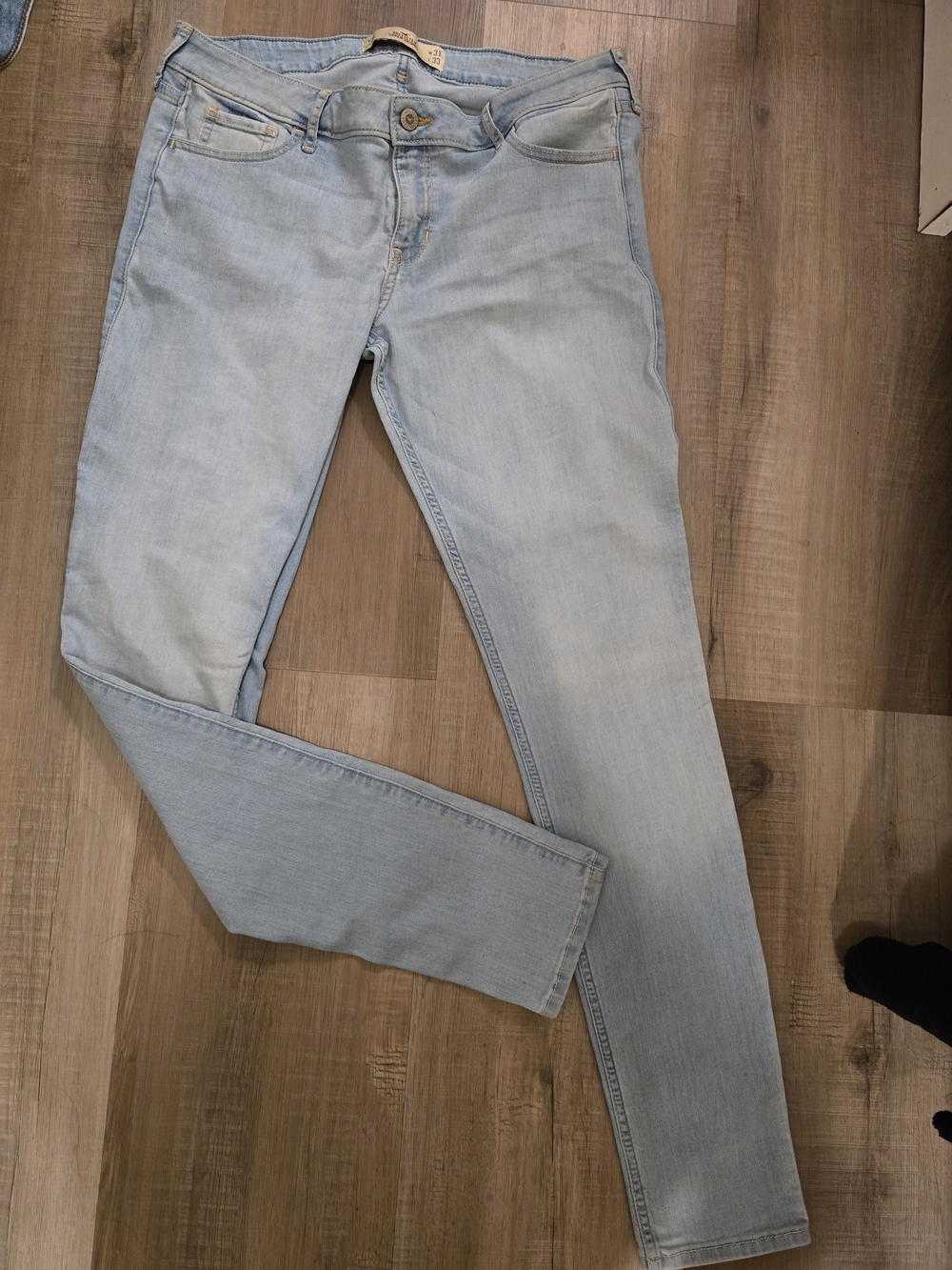 Hollister Light Blue Skinny Women’s Jeans